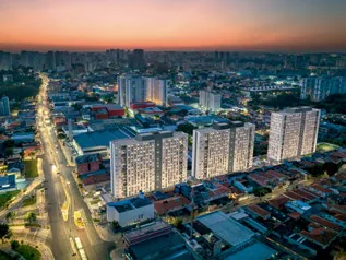 Vista aerea empreendimento entardecer