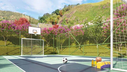 Quadra poliesportiva futebol basquete