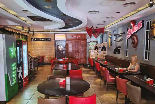 Restaurante tematico area comum