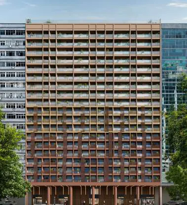 Fachada edificio contexto urbano