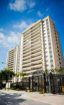 Fachada edificio entrada portao