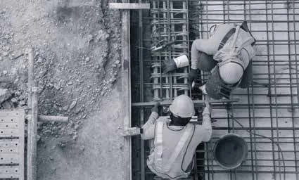 Obra construcao estrutura ferragem