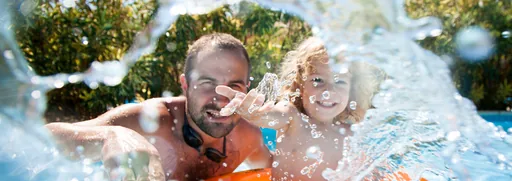 Piscina lazer familia amenidade