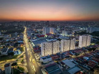 Vista aerea empreendimento entardecer